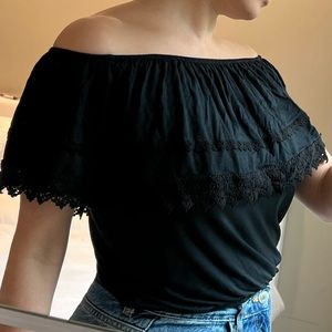 Hollister Off-Shoulder Crop Top
